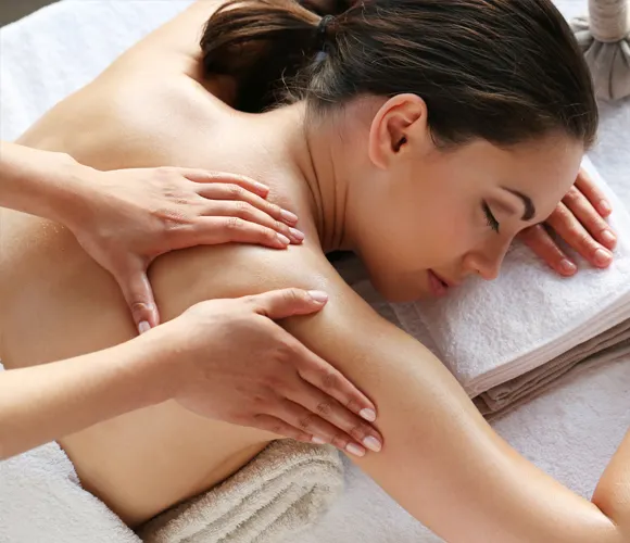 Masaje corporal profesional Top Stylist Instituto